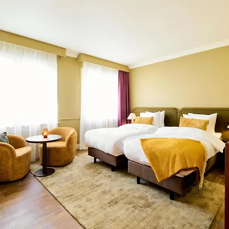 Paleis Hotel 4*