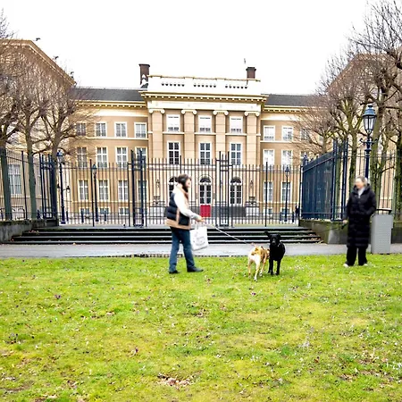Paleis 4*